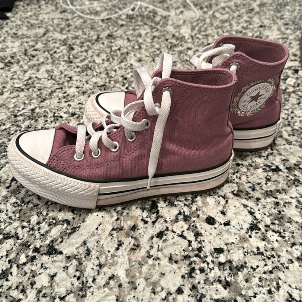 Girl converse high top platform